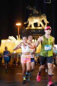 BIB: 41629, 0626, 26016
                            <button type="button" onclick="openModal(23095541)" class="btn btn-primary btn-sm float-right btn-popup" data-toggle="modal" data-target=".modal-high-quality">
                        <i class="fas fa-shopping-cart"></i> Add to Cart
                    </button>
                                            <button type="button" onclick="isThisMe(23095541, true)" class="btn btn-success btn-sm float-right btn-popup btn-isme hidden" data-toggle="tooltip" data-placement="bottom" title="นี่คือรูปของคุณใช่ไหม คลิกที่นี่เพื่อเอาเข้าอัลบั้ม">
                        <i class="fas fa-plus"></i> Add to album
                    </button>
                    <button type="button" onclick="isThisMe(23095541, false)" class="btn btn-warning btn-sm float-right btn-popup btn-isnotme hidden">
                        <i class="fas fa-ban"></i> Remove from album
                    </button>
